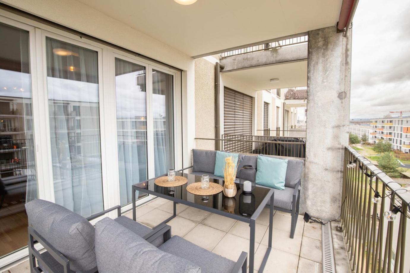 Special Einstein II Apartment Basel, Messe Kleinbasel 10-Star Экстерьер фото
