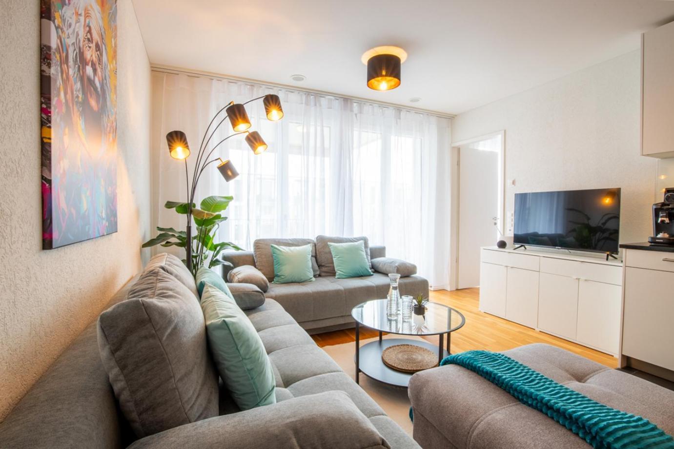Special Einstein II Apartment Basel, Messe Kleinbasel 10-Star Экстерьер фото