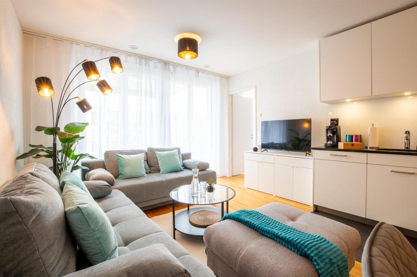 Special Einstein II Apartment Basel, Messe Kleinbasel 10-Star Экстерьер фото